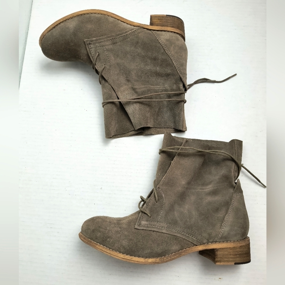 Diba Rosie 8M Brown Lace Up Boots with Suede Material and Low Heel